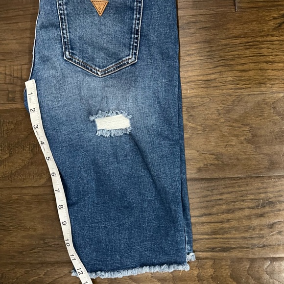 Guess Distressed Jean Shorts - Picture 8 of 10